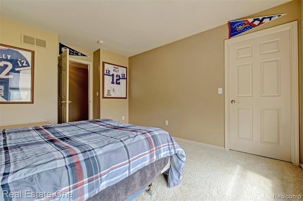 650 Eastlake Trail, Oxford, MI 48371 — Photo 20