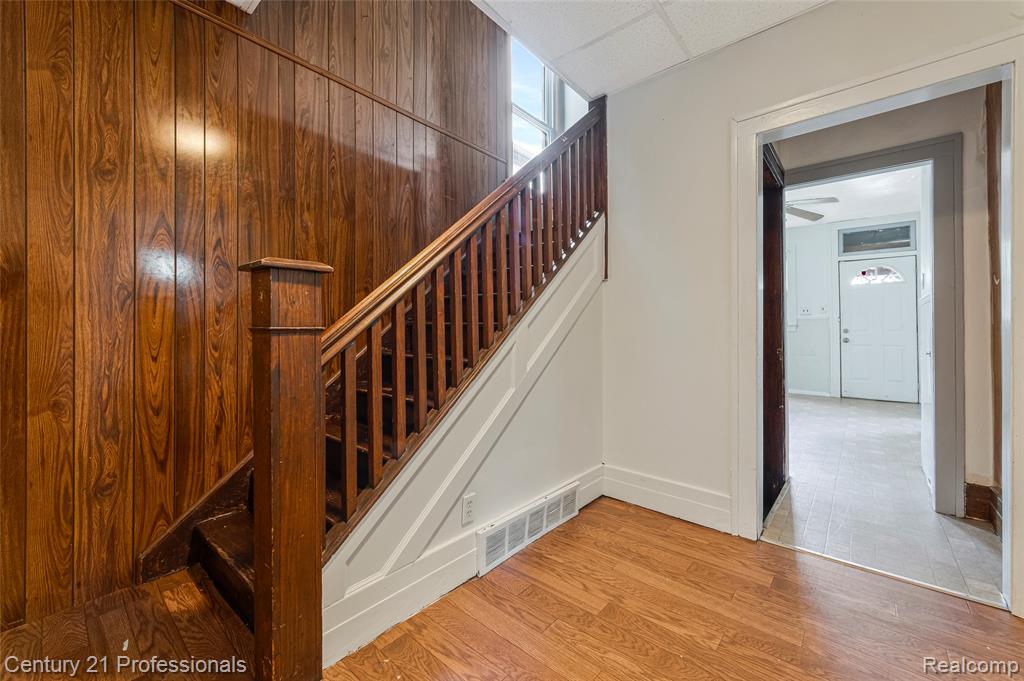 238 Richter St Street, River Rouge, MI 48218 — Photo 9