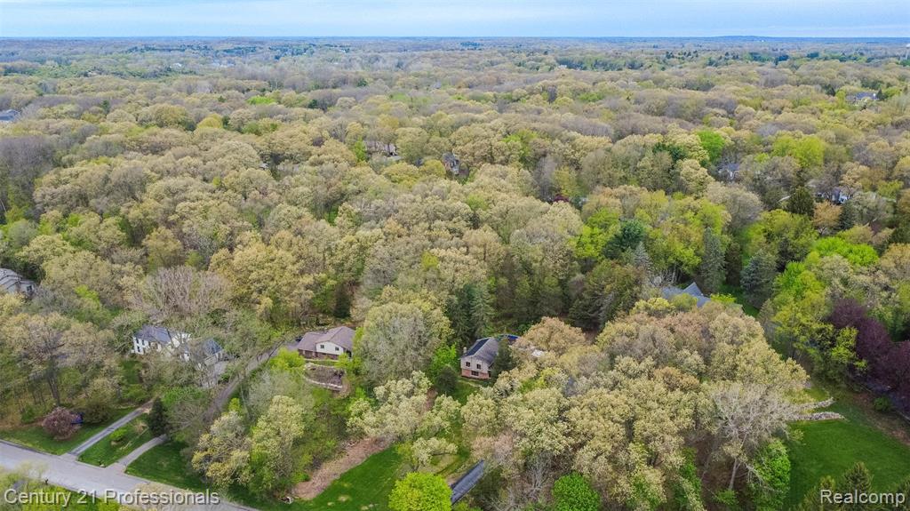 6133 Sundance Trail, Brighton, MI 48116 — Photo 52