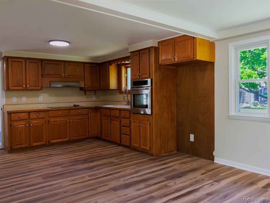 11560 Island Ct Court, Hartland, MI 48353 — Photo 6