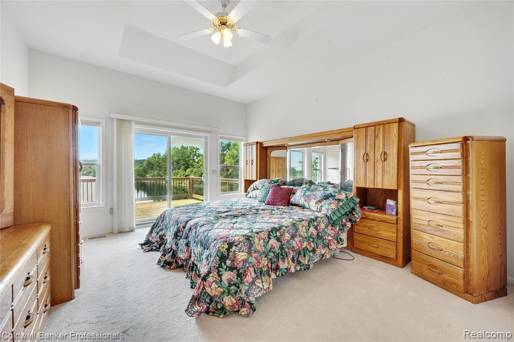 770 Lakes Edge Drive, Oxford, MI 48371 — Photo 15