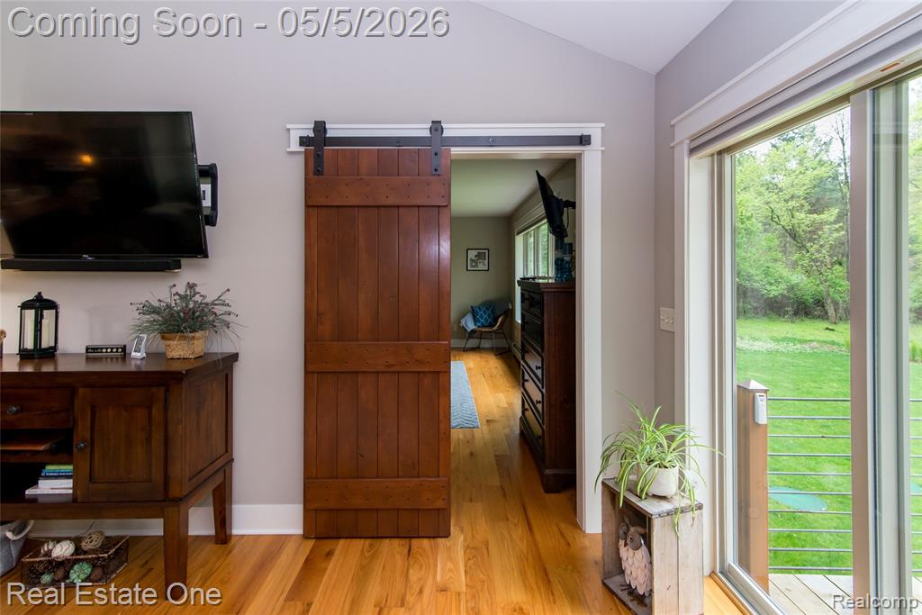 9474 Marshall Road, South Lyon, MI 48178 — Photo 27