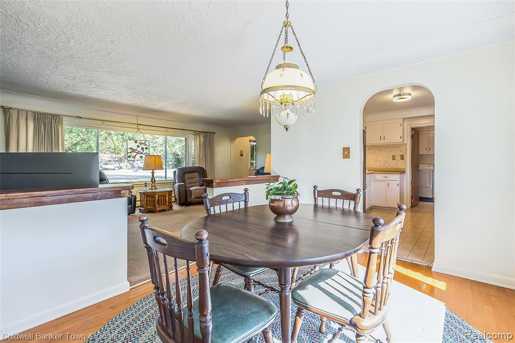 32297 Warren Road, Garden City, MI — Photo 14