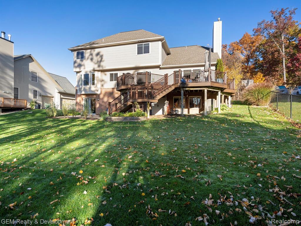 4163 DELPHINE Drive, Wixom, MI 48393 — Photo 41