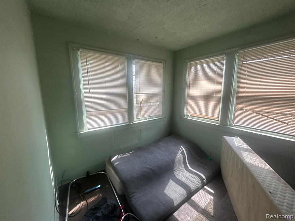 4548 COOPER Street, Detroit, MI 48214 — Photo 49
