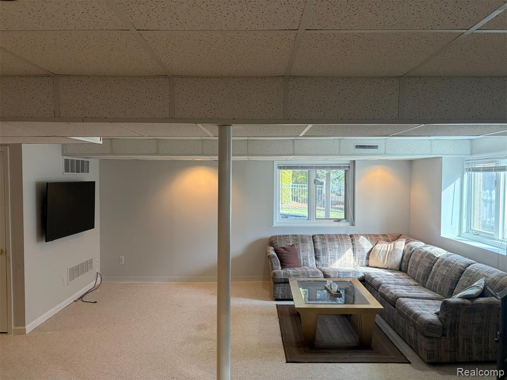 6665 Suffield Drive, Washington, MI — Photo 34