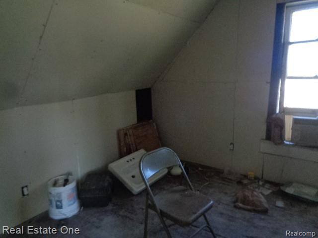 5468 Holcomb Street, Detroit, MI 48213 — Photo 24