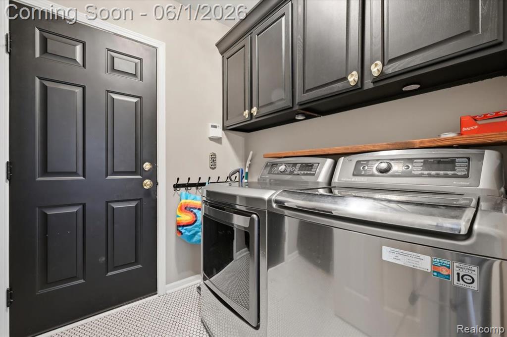 48606 Greenwich Circle, Canton, MI 48188 — Photo 45