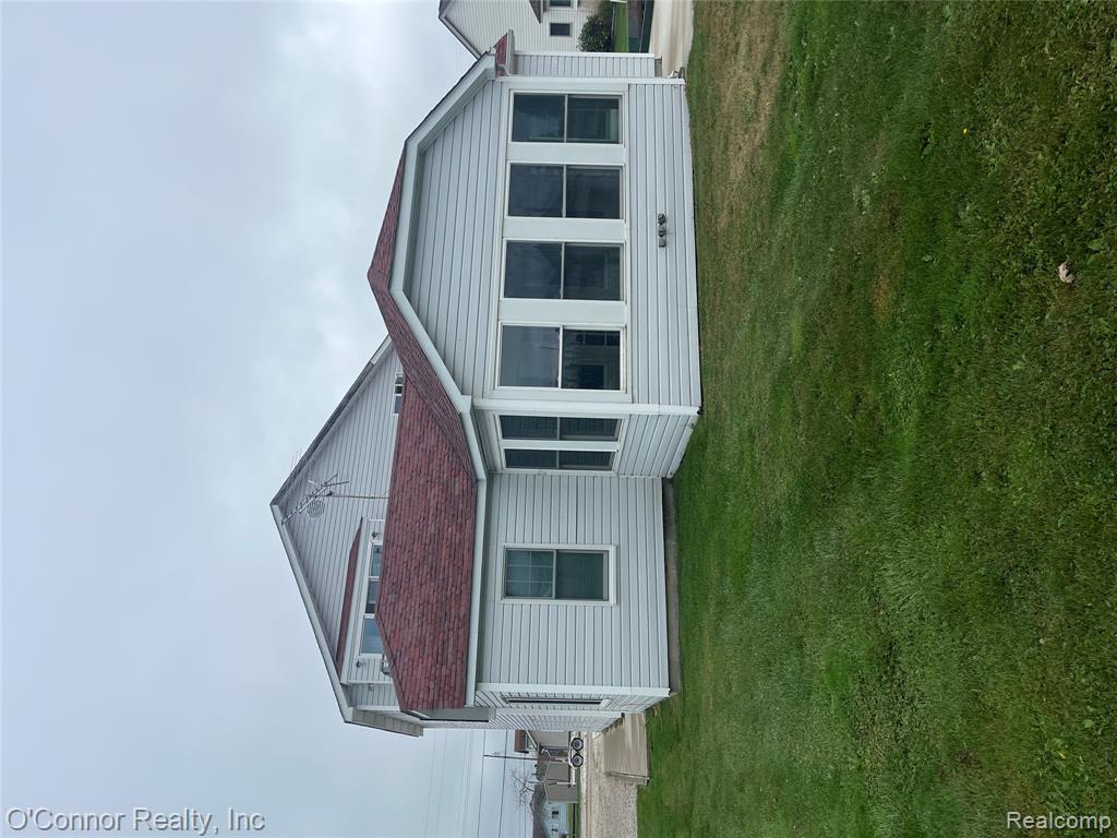 7843 Stark Drive, Algonac, MI 48001 — Photo 8