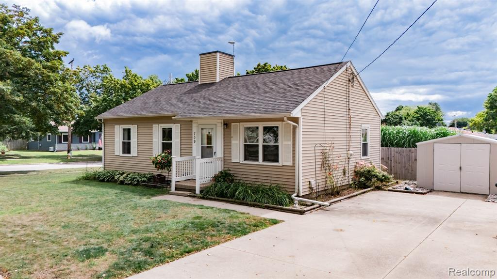 709 Judy Court, Mason, MI 48854 — Photo 2