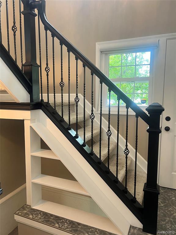 1587 Brentwood Drive, Troy, MI 48098 — Photo 6