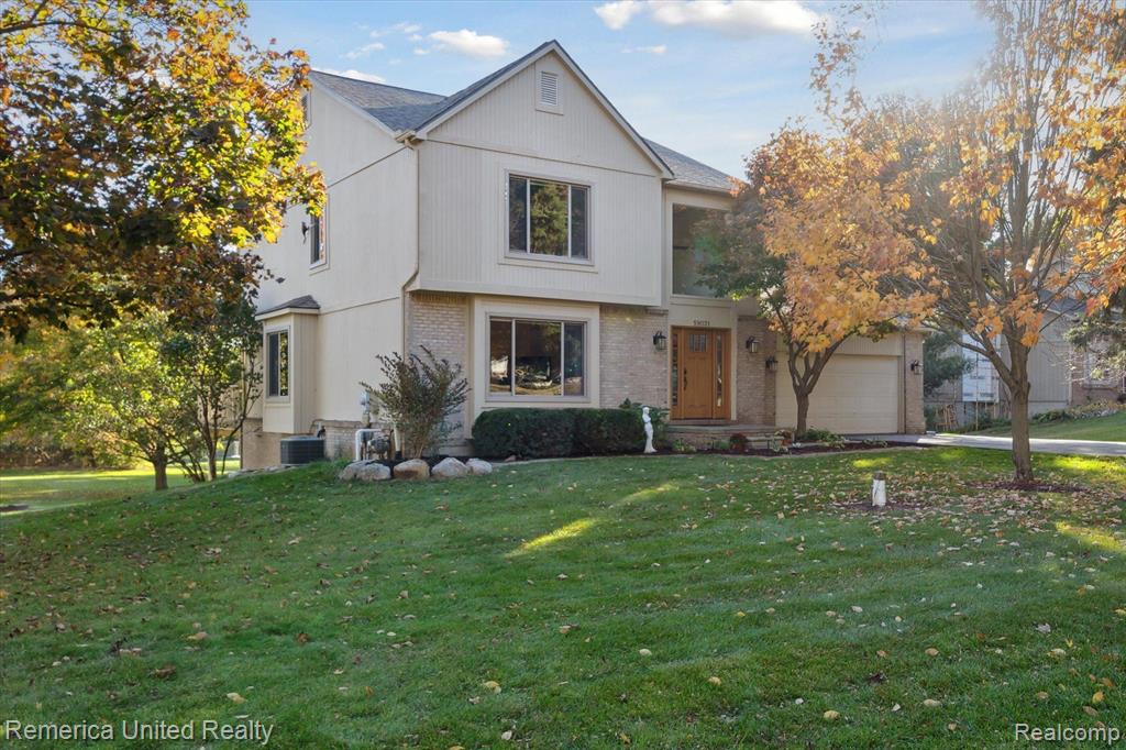 59031 MONTEGO Drive, New Hudson, MI 48165 — Photo 4