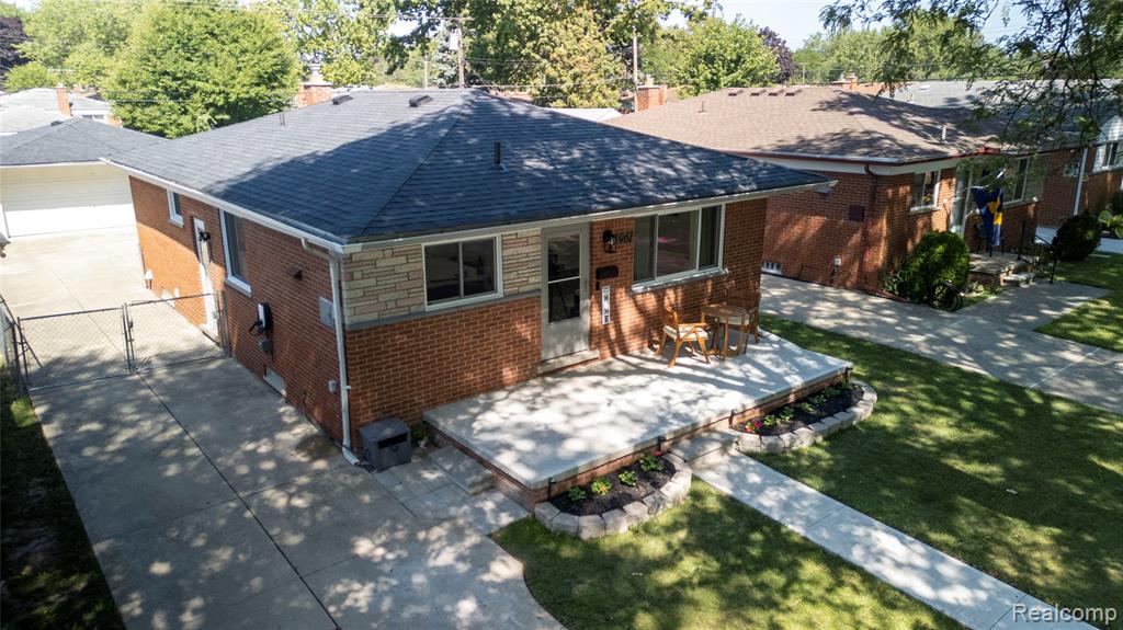 5961 Centralia Street, Dearborn Heights, MI 48127 — Photo 38