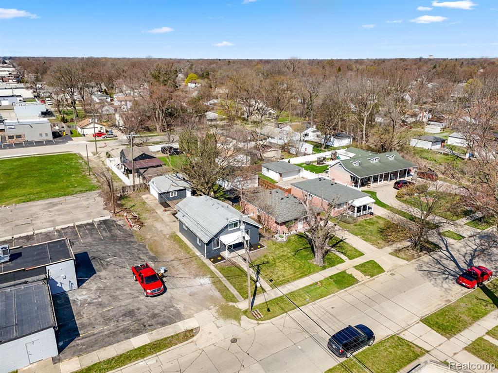 5692 JACKSON Street, Dearborn Heights, MI 48125 — Photo 26