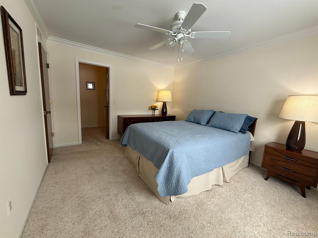 774 COUNTRY CLUB Drive, Saint Clair Shores, MI 48082 — Photo 8
