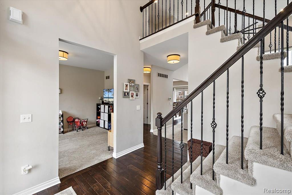 930 CROSS Street, Oxford, MI 48371 — Photo 9