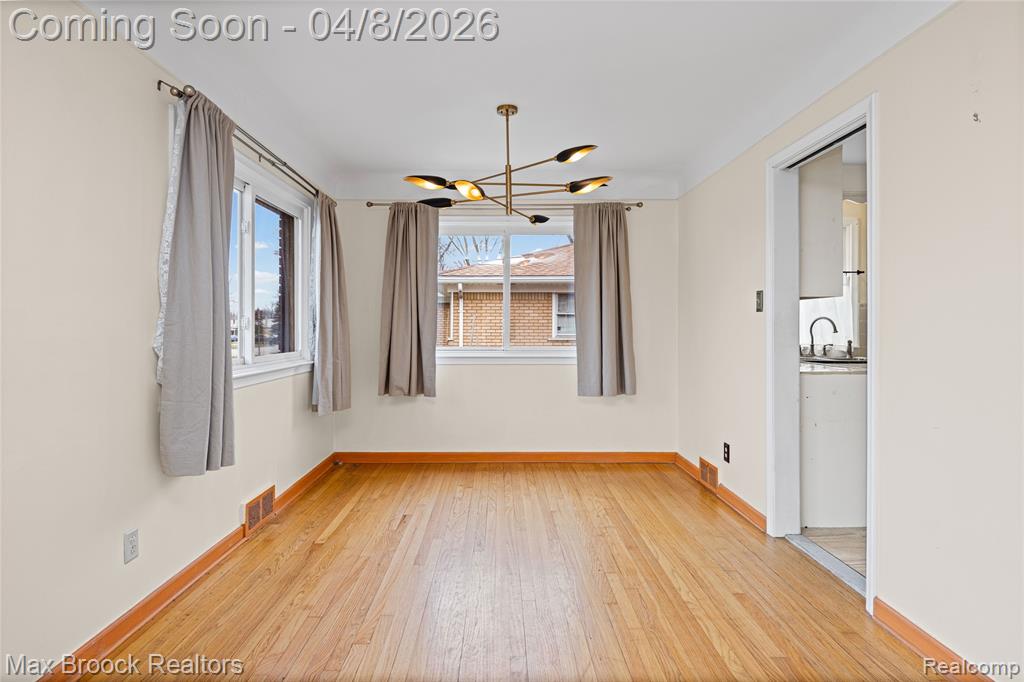 17000 W 13 Mile Road, Beverly Hills, MI 48025 — Photo 9