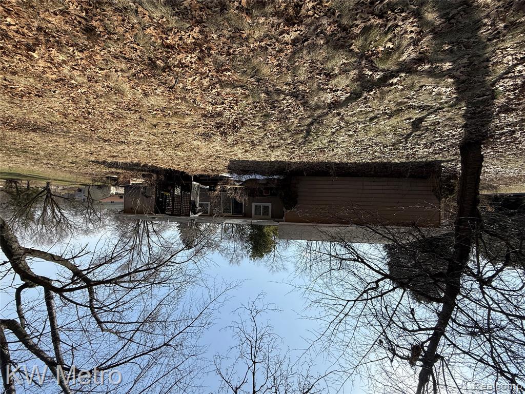 6915 Rink Drive, Brighton, MI 48114 — Photo 2