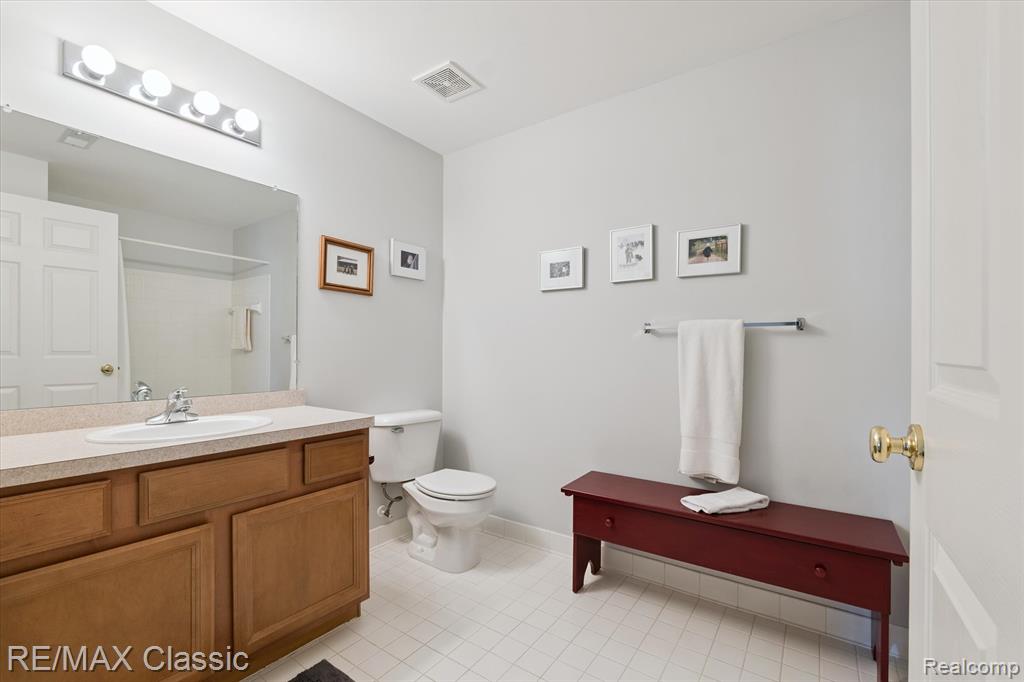 16808 Dover Drive, Northville, MI 48168 — Photo 11
