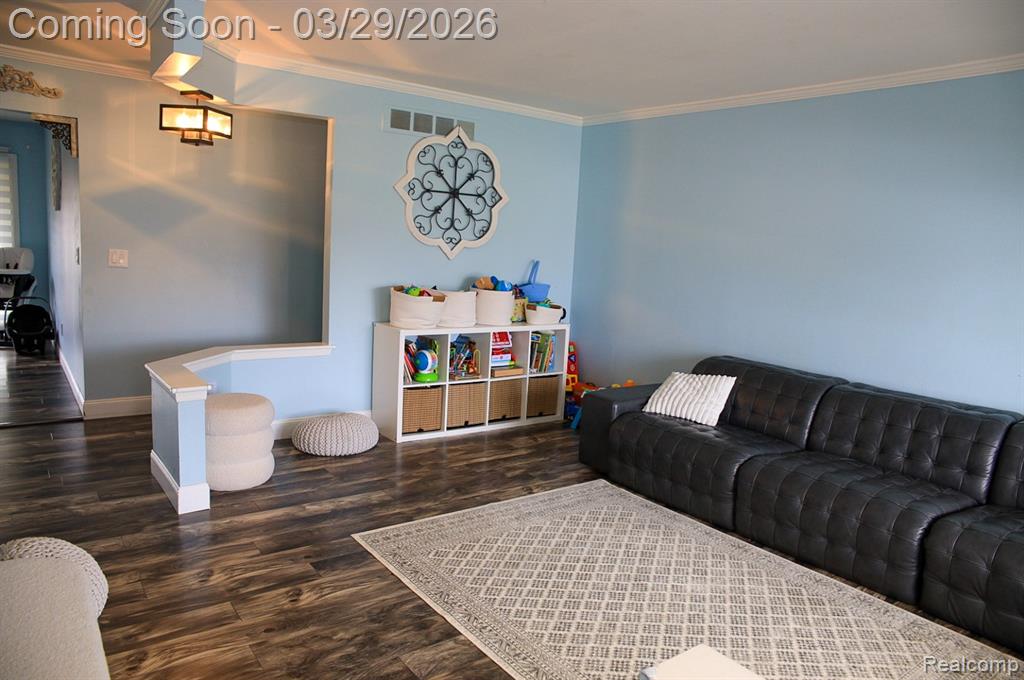 5024 Bristor Drive, Sterling Heights, MI 48310 — Photo 8