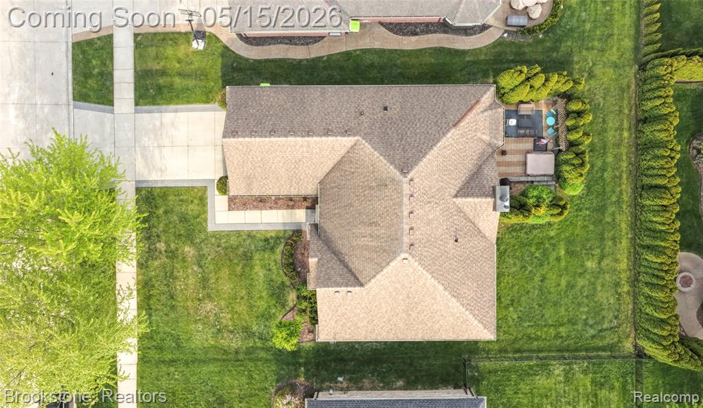 21340 BUNKER Drive, Macomb, MI 48042 — Photo 2