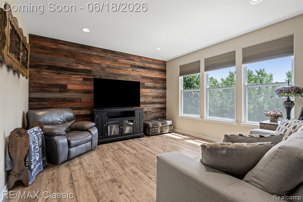 10884 Bouldercrest Drive, South Lyon, MI 48178 — Photo 5