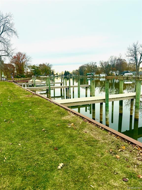 38846 Hampton Court, Harrison Township, MI — Photo 21