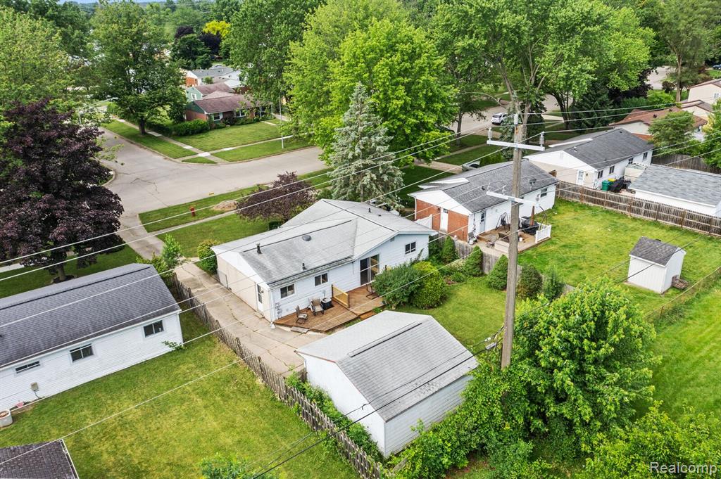 42204 MCBRIDE Avenue, Van Buren, MI 48111 — Photo 5