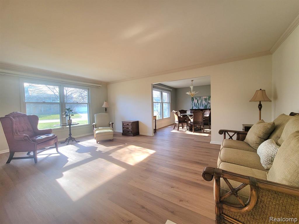 6091 Kings Shire Road, Grand Blanc, MI 48439 — Photo 20