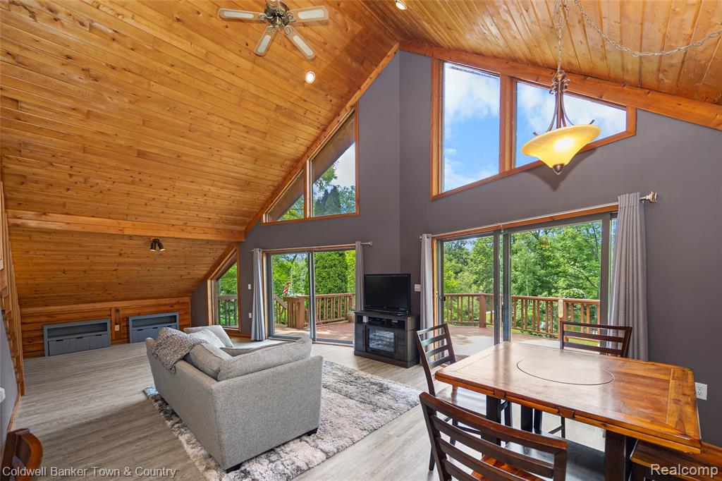 4583 Cornwell Lane, Whitmore Lake, MI 48189 — Photo 16