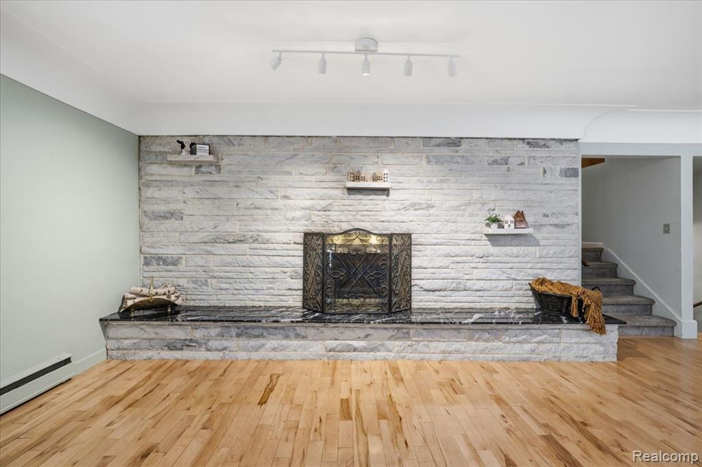 10210 Lavern Court, Clio, MI 48420 — Photo 12
