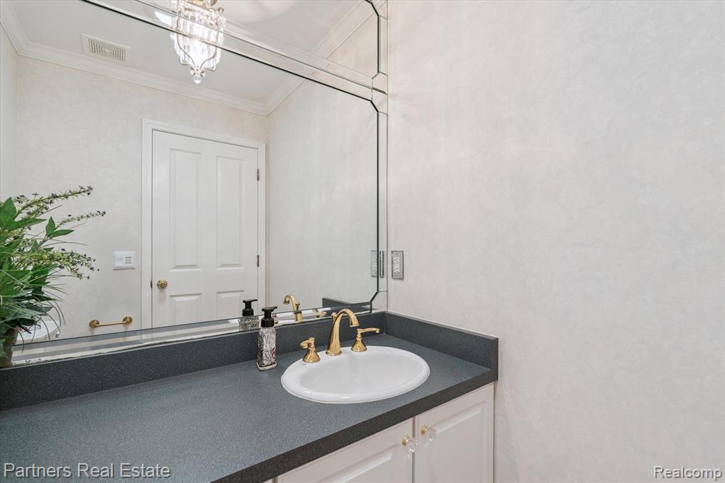 4757 Roundtree Drive, Brighton, MI 48116 — Photo 34