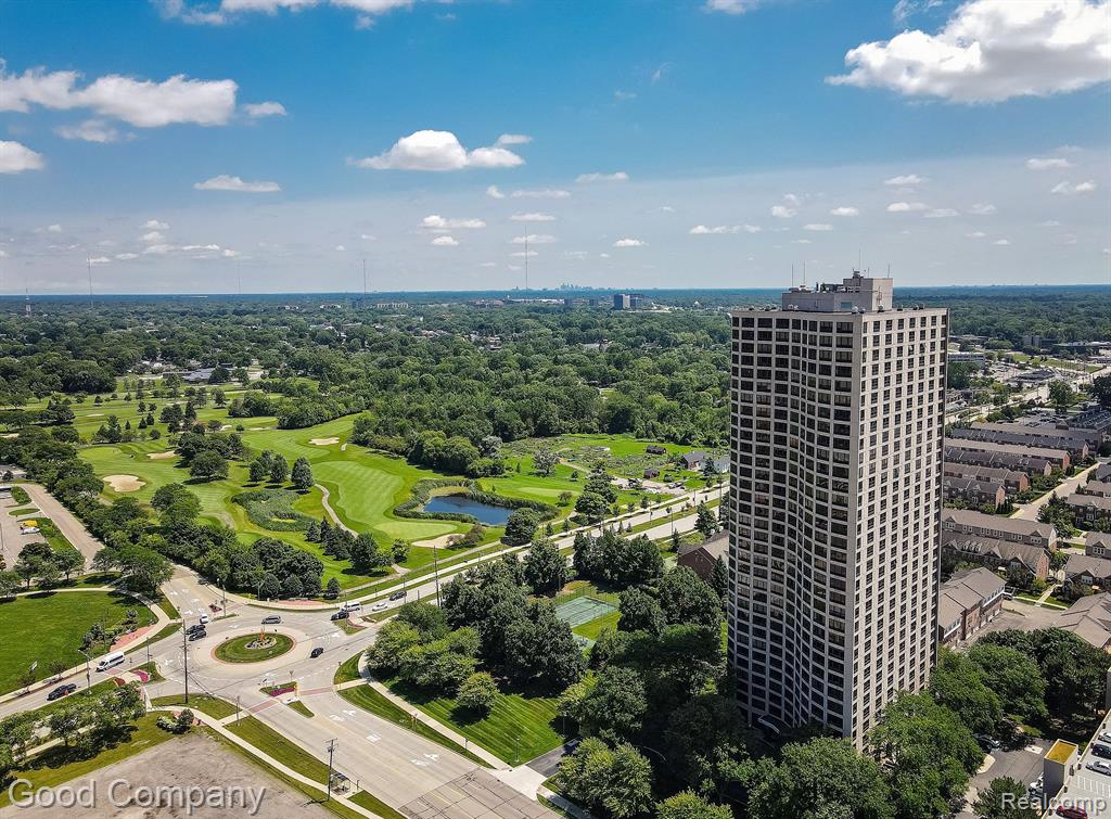 5000 TOWN Center, 1104, Southfield, MI 48075 — Photo 42