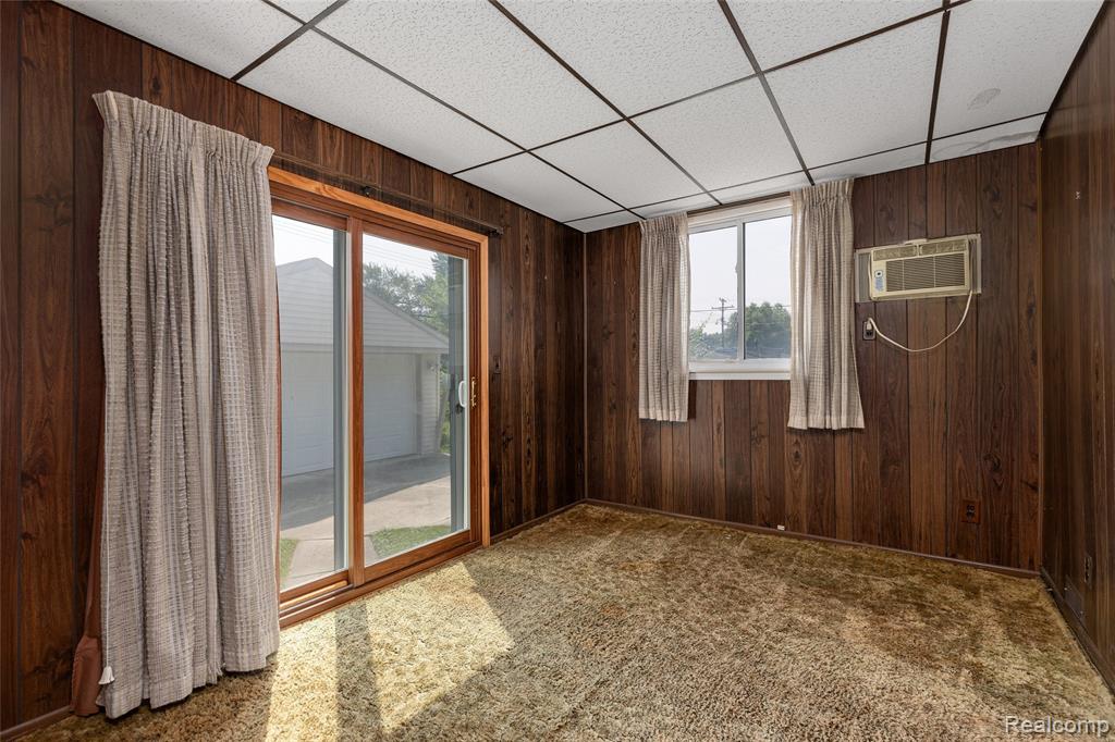 6455 Mayfair Street, Taylor, MI 48180 — Photo 15