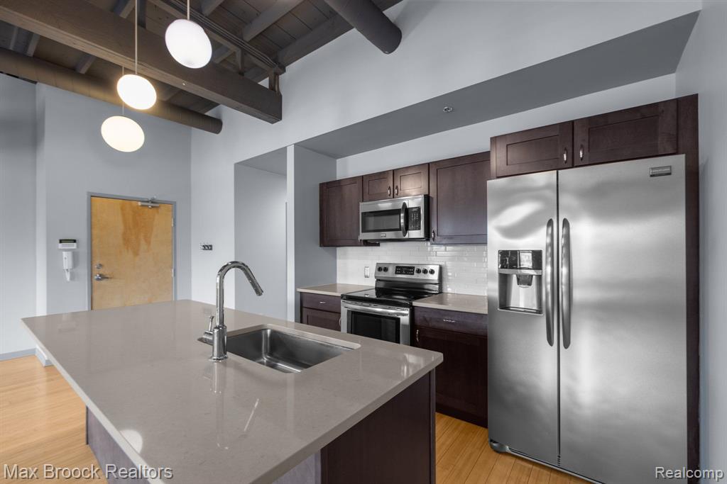 508 N Main St, Royal Oak, MI 48067 — Photo 6