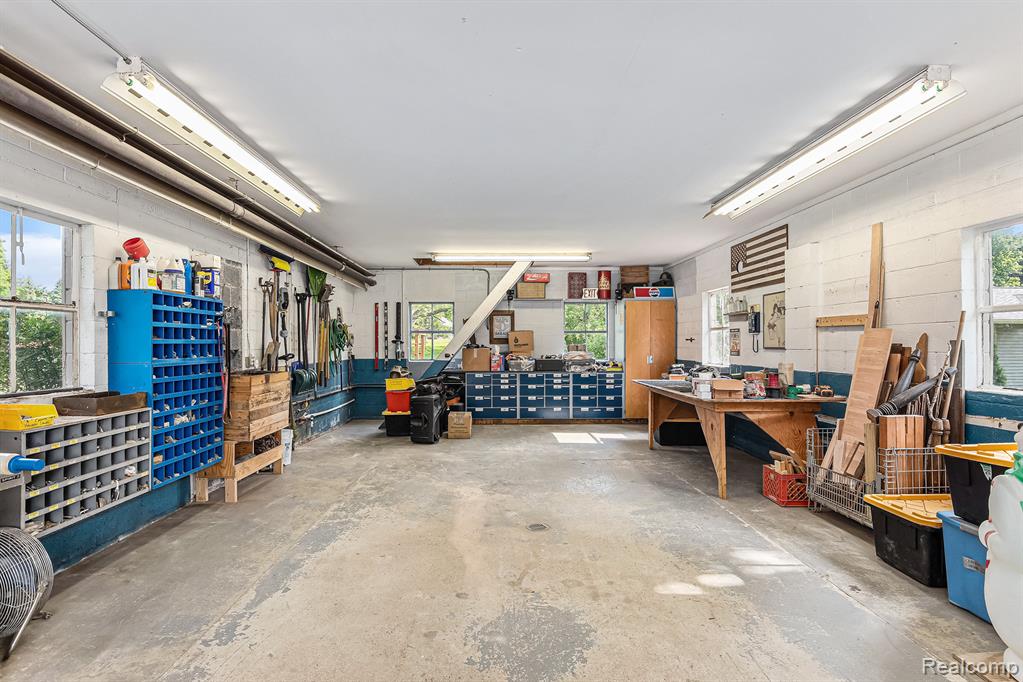 6080 Waldon Road, Clarkston, MI — Photo 41