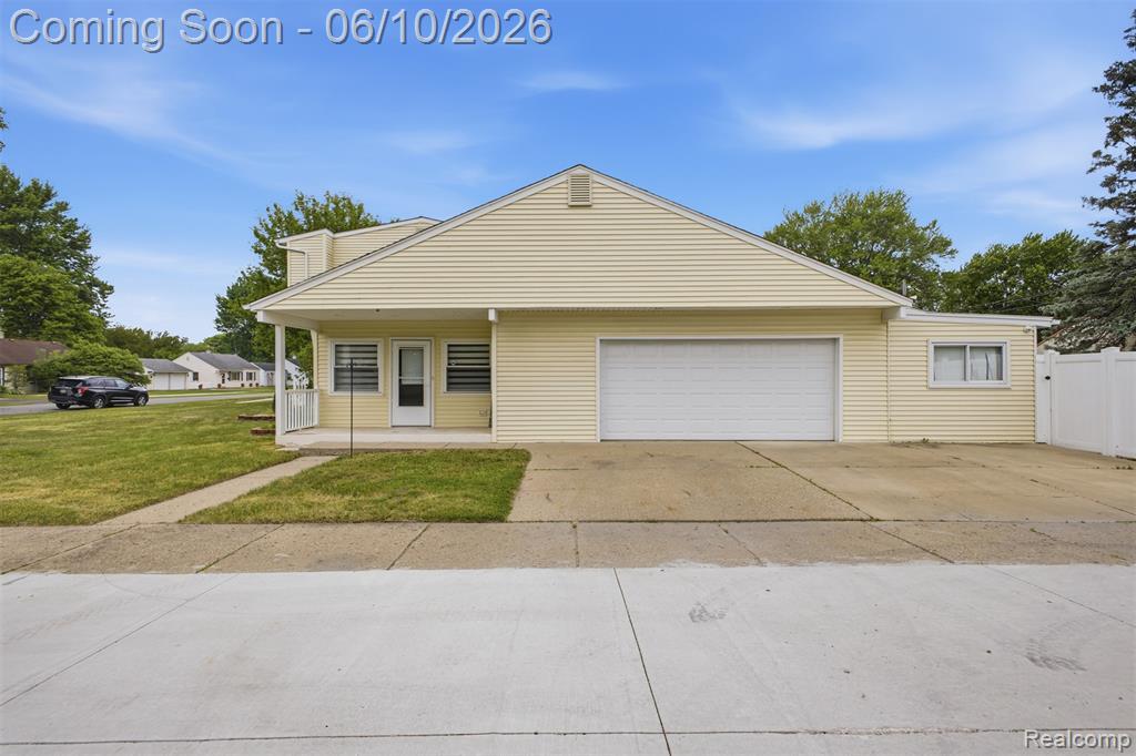 32120 Bock Street, Garden City, MI — Photo 43