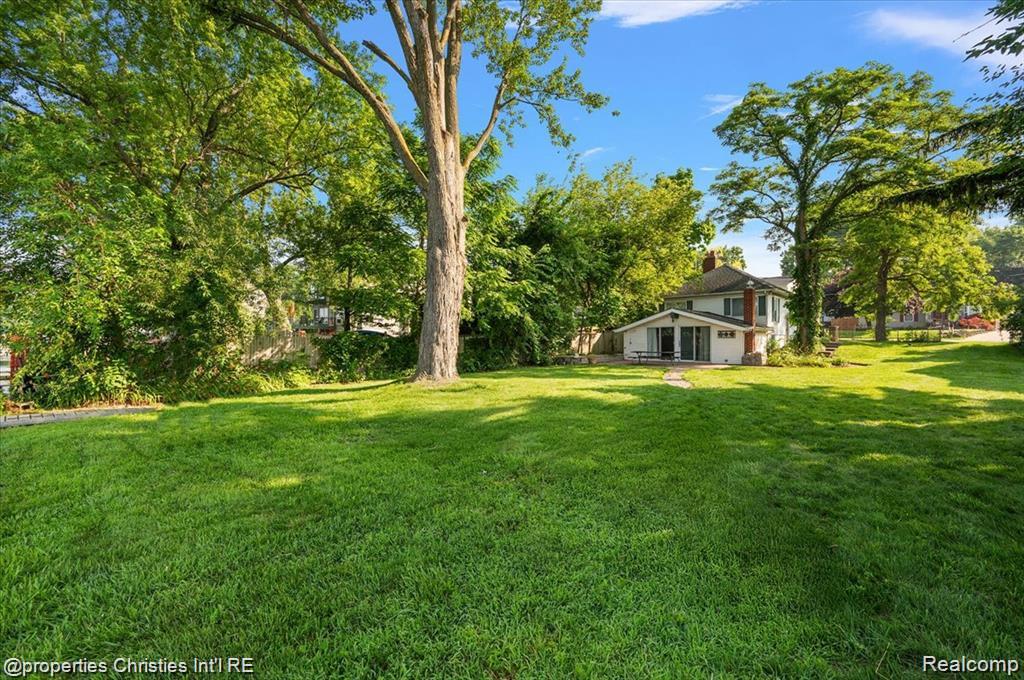 11346 E Shore Drive, Whitmore Lake, MI 48189 — Photo 8