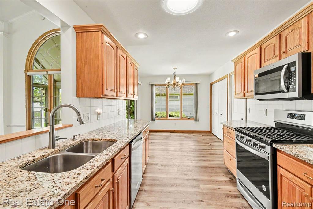 5661 Macintosh Drive, Bay City, MI 48706 — Photo 5