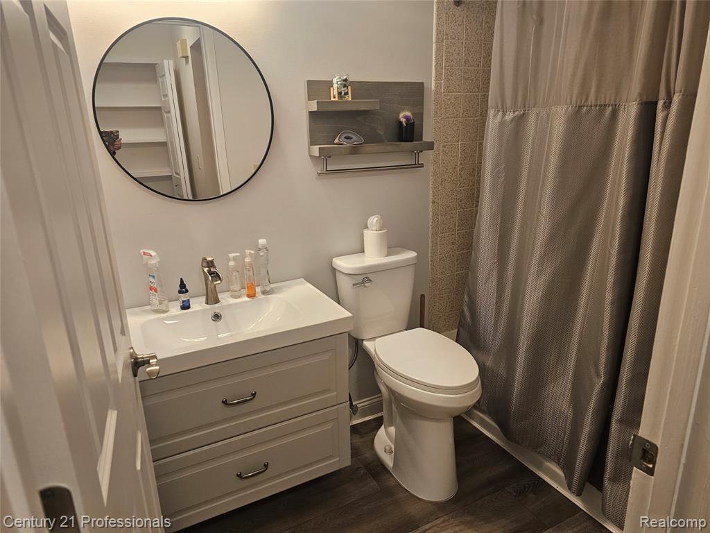 40705 Newport Drive, Plymouth, MI 48170 — Photo 10