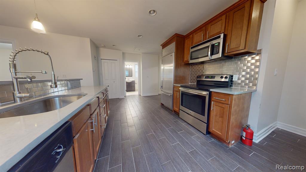 444 MASSOIT Street, Clawson, MI — Photo 4