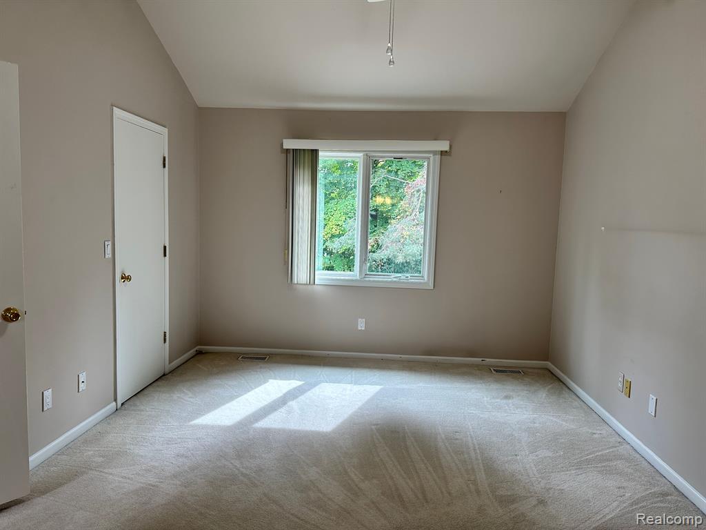 43841 ALGONQUIN Drive, Novi, MI — Photo 29