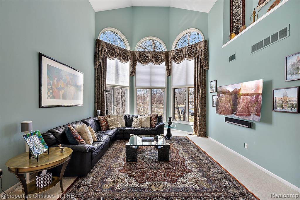 6811 BLAKEWOOD, West Bloomfield, MI — Photo 28