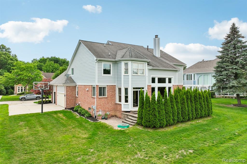 45896 Lathum Drive, Novi, MI — Photo 65