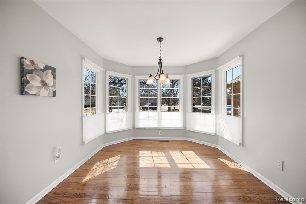 6485 Copper Creek Drive, Washington, MI — Photo 8