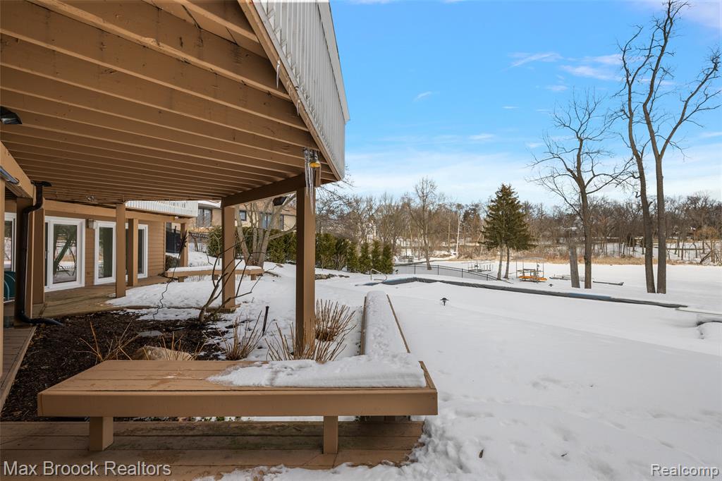 2797 Orchard Place, Orchard Lake Village, MI 48324 — Photo 26