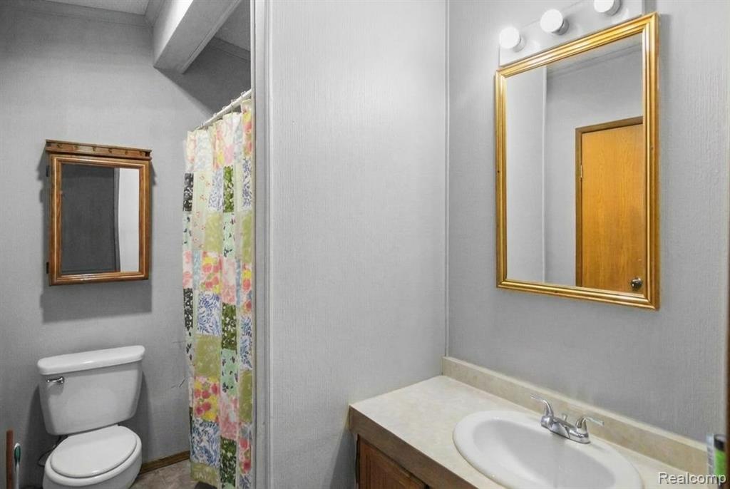 39200 Harbor, New Boston, MI 48164 — Photo 12