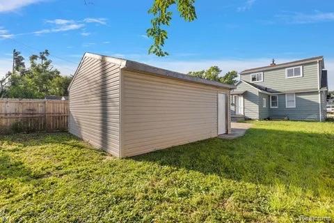 2065 Morris Avenue, Lincoln Park, MI 48146 — Photo 26