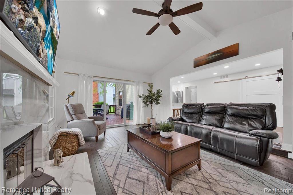 10421 ABRAMS, Brighton, MI 48114 — Photo 11
