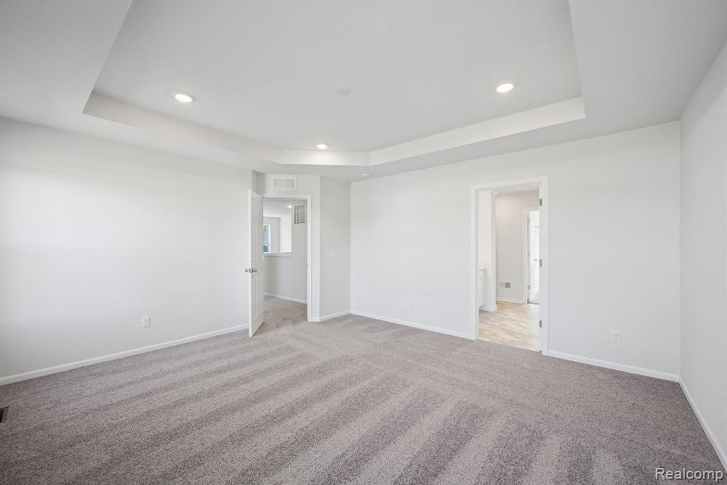 360 Hidden River W, Holly, MI 48442 — Photo 21